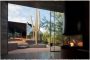 sala chimenea Desert Courtyard House