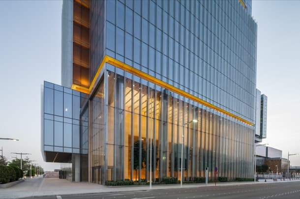 Torre de oficinas en Abu Dabi torre de oficinas Al Hilal Bank Abud Dabi