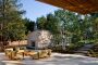 Residencia Atherton - patio trasero y estudio