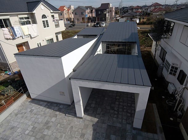 Casa japonesa con 2 patios, de Teruo Miyahara vista aérea SZ House