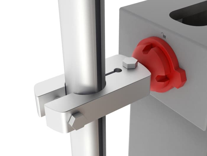 pinza Bach Pack para fijar paneles solares a container