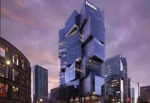 Torre Deloitte en Vancouver vista nocturna Deloitte Summit