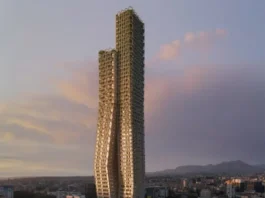 Bond Tower al atardecer