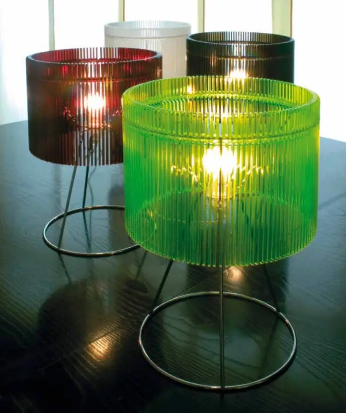 Conjunto de lámparas de mesa Hawai, en varios colores.
