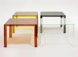 Mesa Invisible: el arquetipo transparente del siglo XXI Mesa Invisible en diferentes colores, hecha con material PMMA