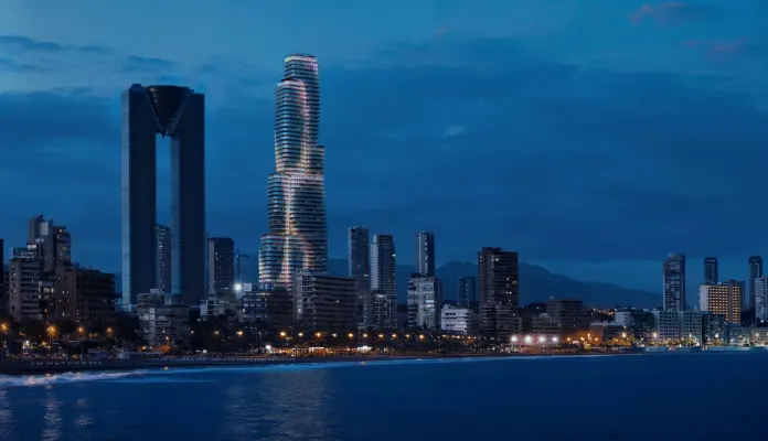 TM Tower en el paisaje de Benidorm